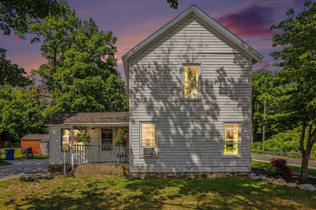 200 Russell Street Thornapple Township MI 49333