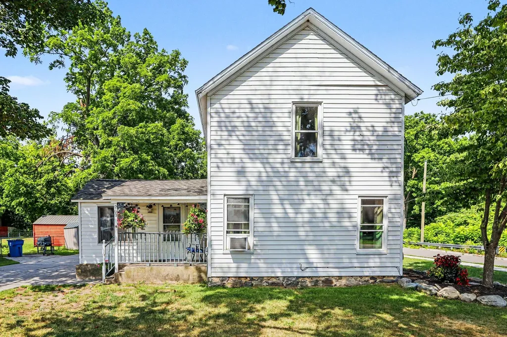 200 Russell Street Thornapple Township MI 49333
