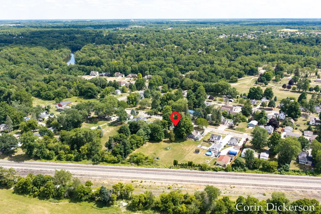 457 Booth Street Grand Ledge City MI 48837