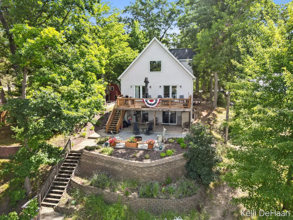 12045 N Lake Avenue Lilley Township MI 49309