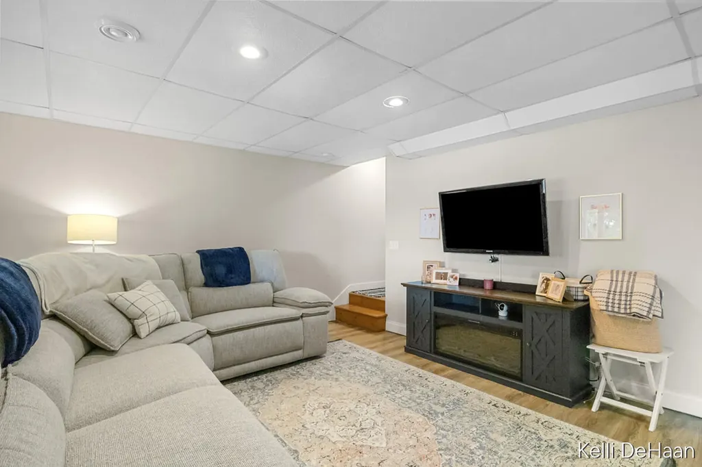 12045 N Lake Avenue Lilley Township MI 49309