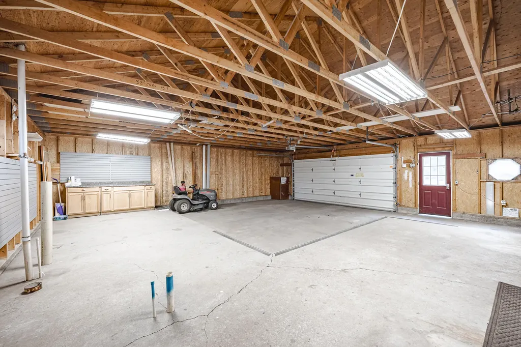6461 14th Avenue Georgetown Charter Township MI 49426