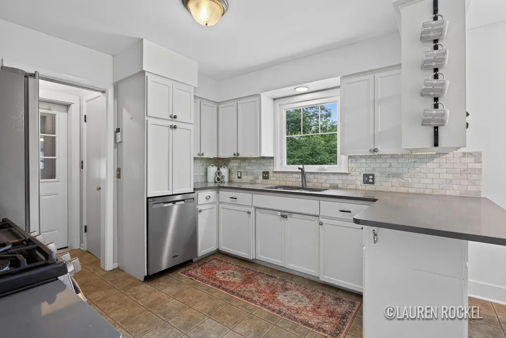 3121 Baker Park Drive SE Grand Rapids City MI 49508