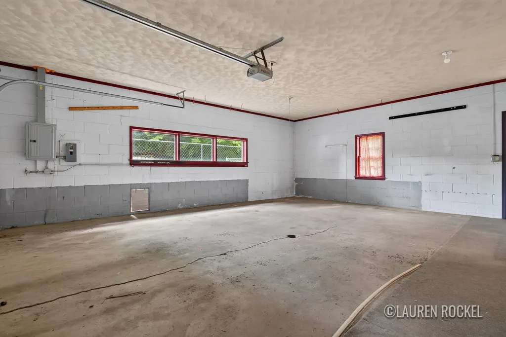 3121 Baker Park Drive SE Grand Rapids City MI 49508