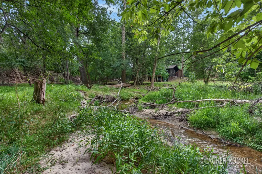 3121 Baker Park Drive SE Grand Rapids City MI 49508