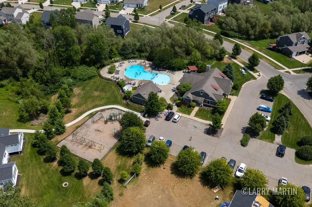 8787 Brayridge Drive Georgetown Charter Township MI 49428