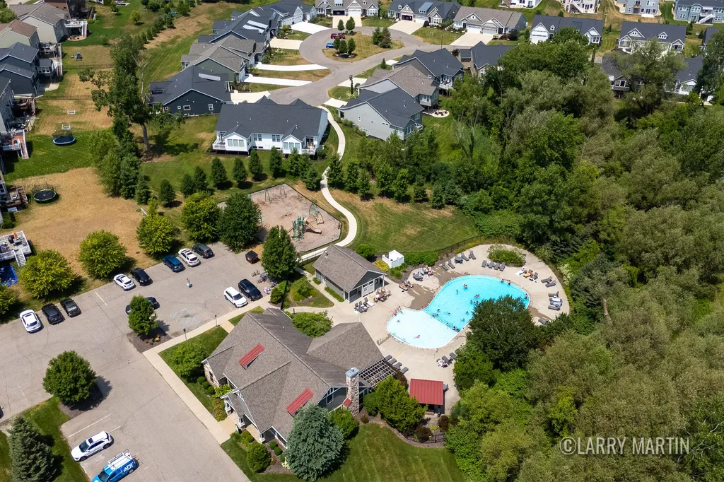 8787 Brayridge Drive Georgetown Charter Township MI 49428