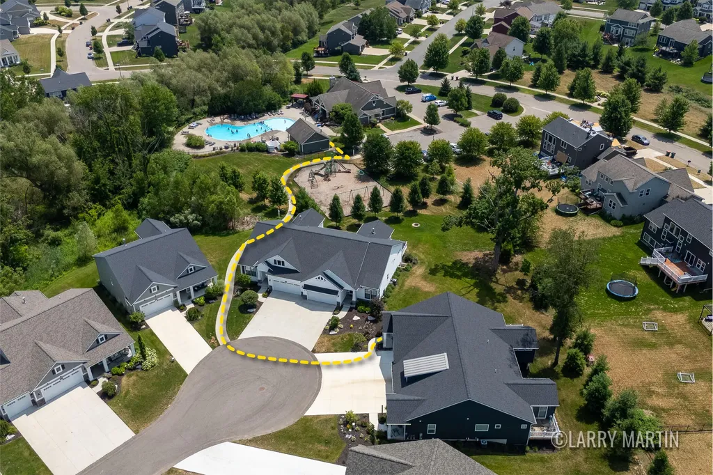 8787 Brayridge Drive Georgetown Charter Township MI 49428