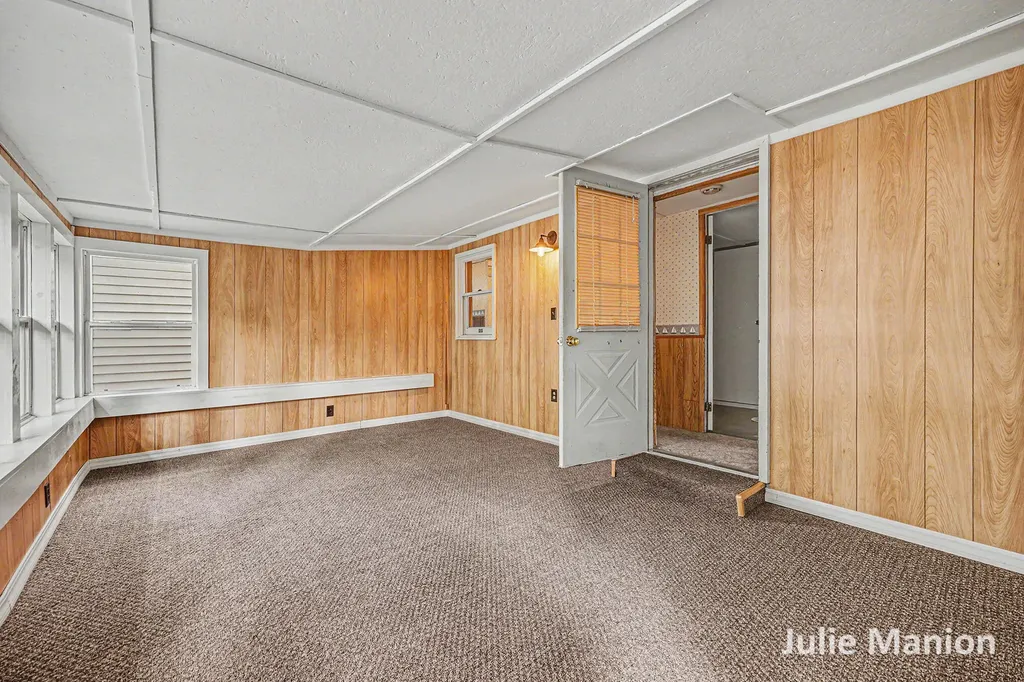 3502 Holiday Drive Montcalm Township MI 48838