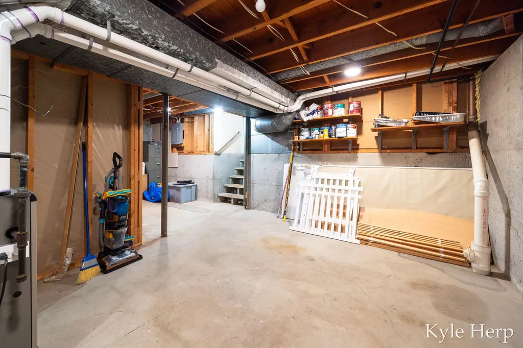 1038 Ferris Street NW Walker City MI 49544
