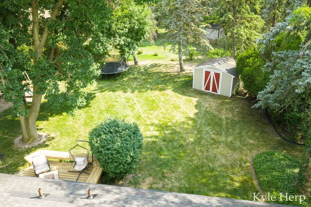 1038 Ferris Street NW Walker City MI 49544