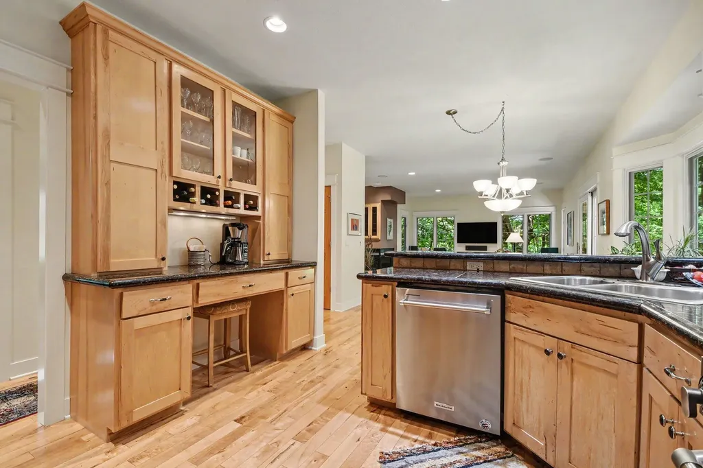 7518 Barn Ridge Drive NE Cannon Township MI 49341