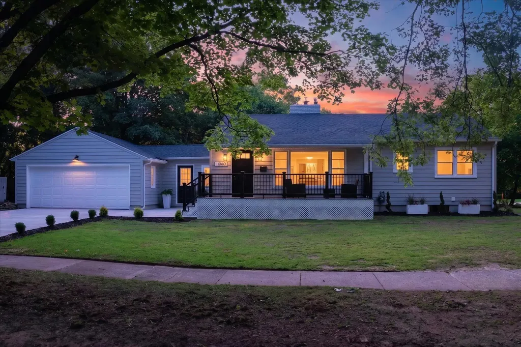 1060 Conlon Avenue SE East Grand Rapids City MI 49506