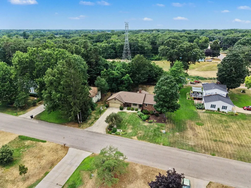 6937 Youngstown Avenue Georgetown Charter Township MI 49426
