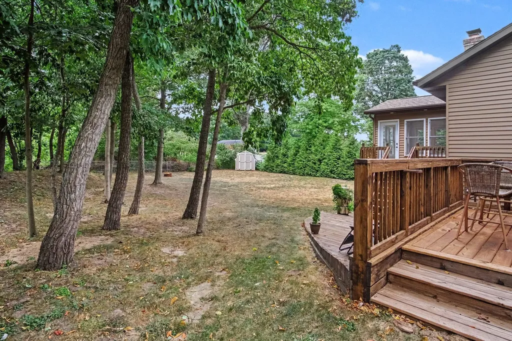 6937 Youngstown Avenue Georgetown Charter Township MI 49426