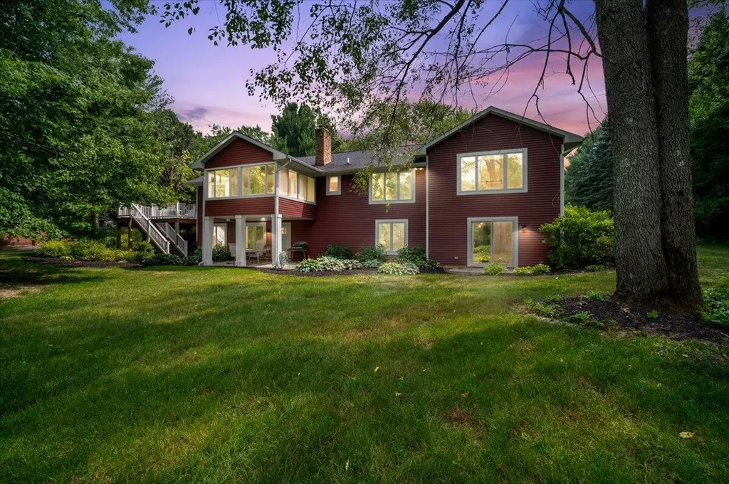 6027 9 Mile Road NE Cannon Township MI 49341