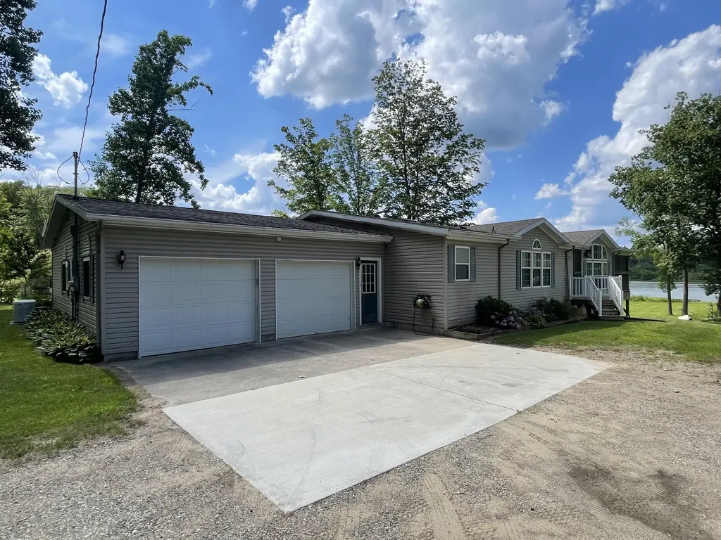3069 Perch Drive Trowbridge Township MI 49010