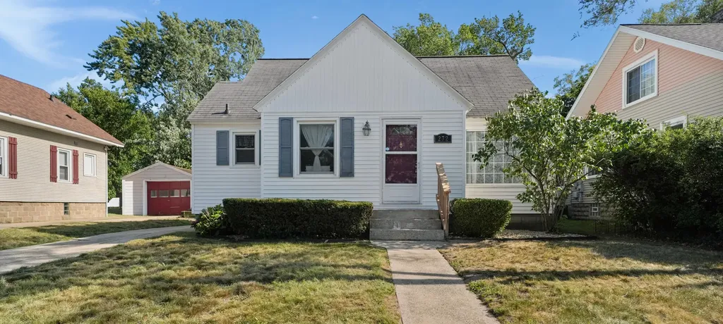 272 W 23rd Street Holland City MI 49423
