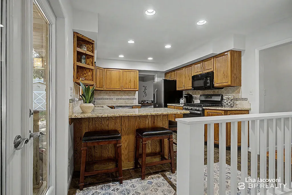 2211 Clover Drive NW Grand Rapids City MI 49504