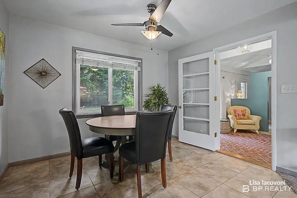 2211 Clover Drive NW Grand Rapids City MI 49504