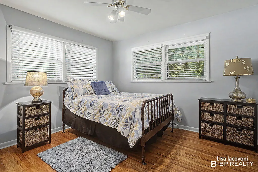 2211 Clover Drive NW Grand Rapids City MI 49504