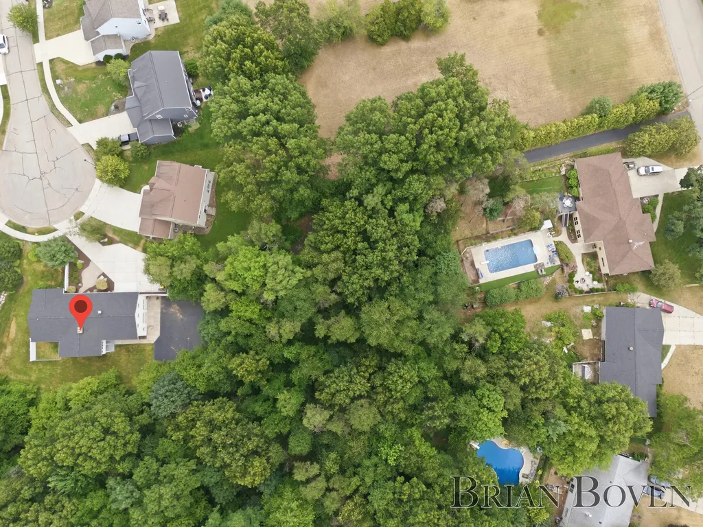 2704 Copper Hill Drive NE Grand Rapids Charter Township MI 49525