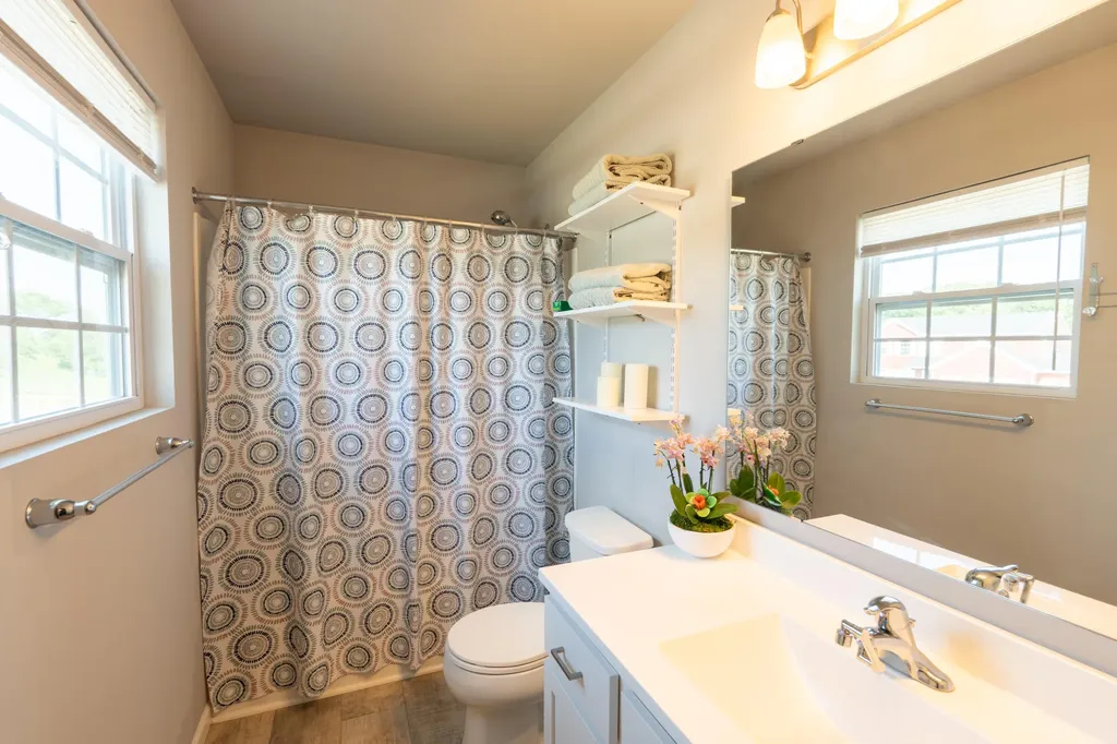 2014 Orlov Drive Jamestown Charter Township MI 49426