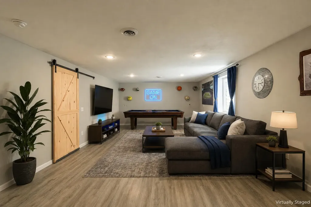 2014 Orlov Drive Jamestown Charter Township MI 49426