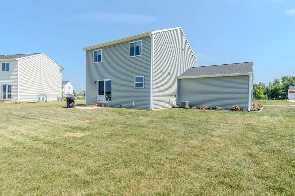 2014 Orlov Drive Jamestown Charter Township MI 49426