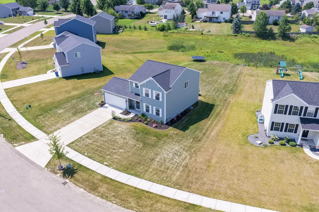 2014 Orlov Drive Jamestown Charter Township MI 49426
