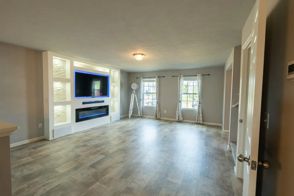 2014 Orlov Drive Jamestown Charter Township MI 49426