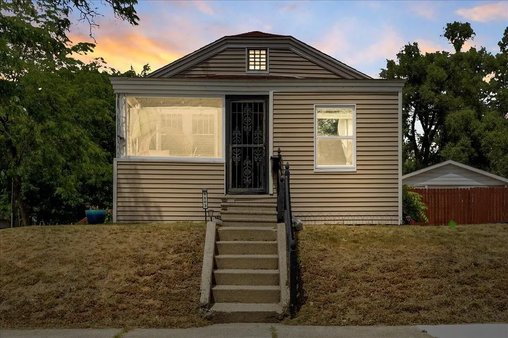 1003 Merritt Street SE Grand Rapids City MI 49507