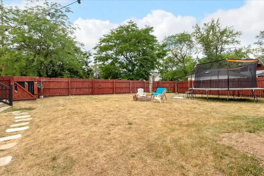 1003 Merritt Street SE Grand Rapids City MI 49507