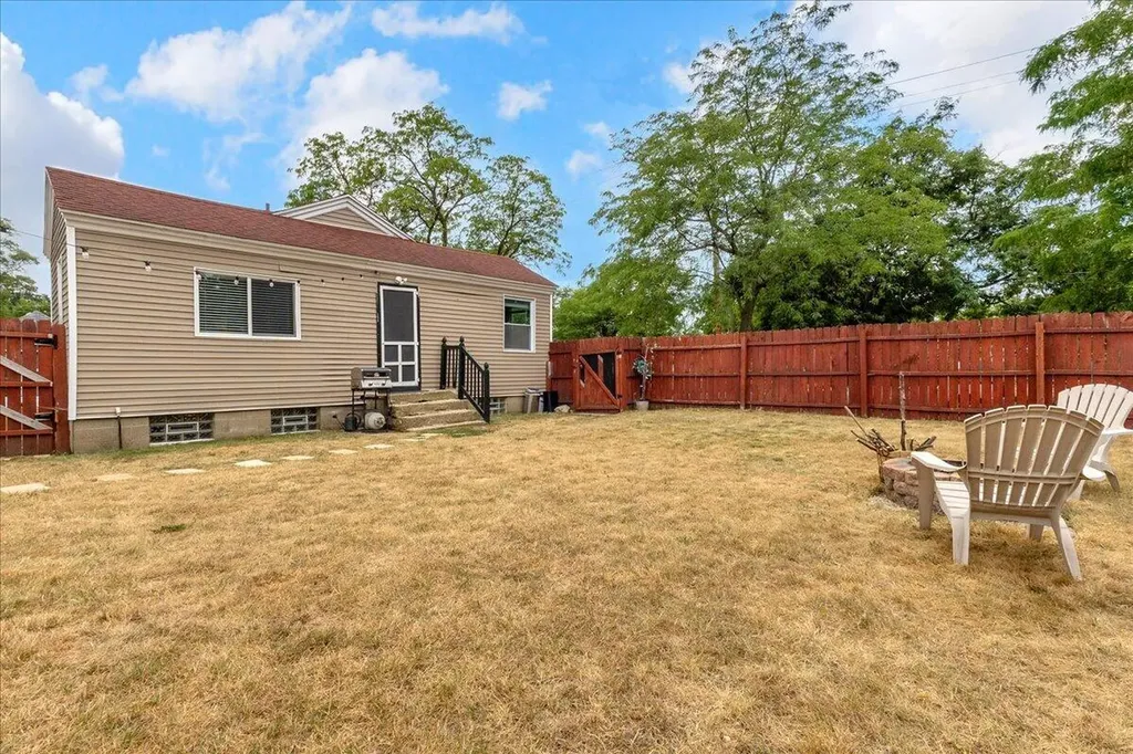 1003 Merritt Street SE Grand Rapids City MI 49507