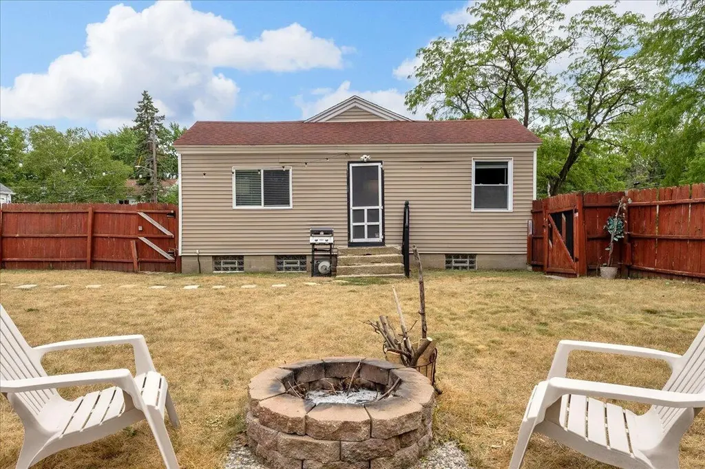 1003 Merritt Street SE Grand Rapids City MI 49507