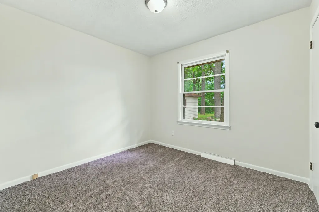 1711 SW Royal Oak Street SW Wyoming City MI 49519