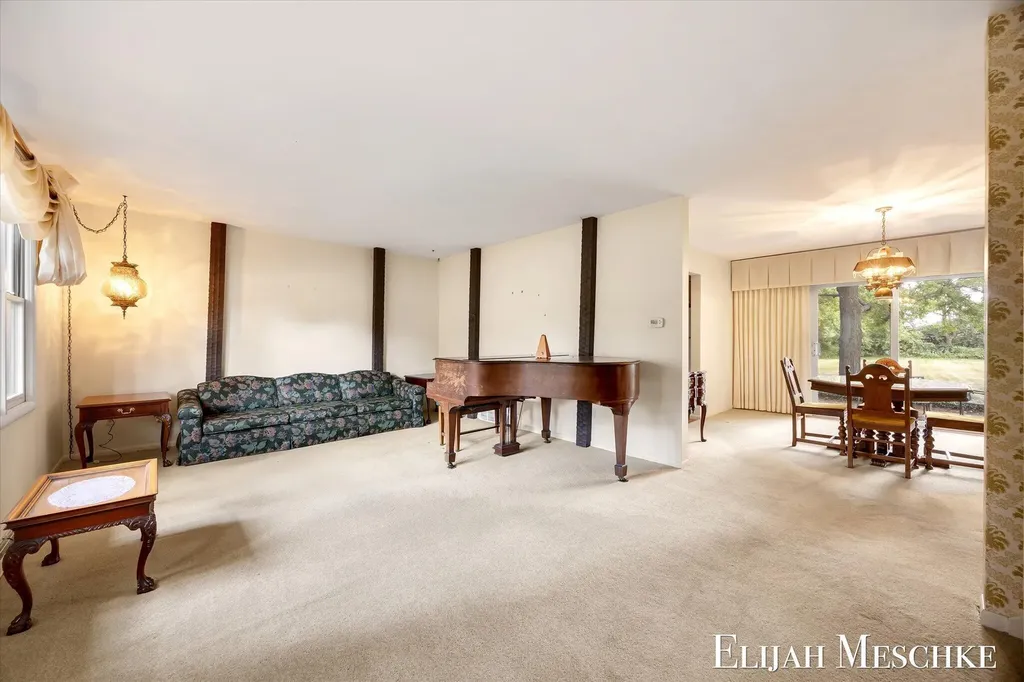 6510 Twilight Avenue Comstock Charter Township MI 49048