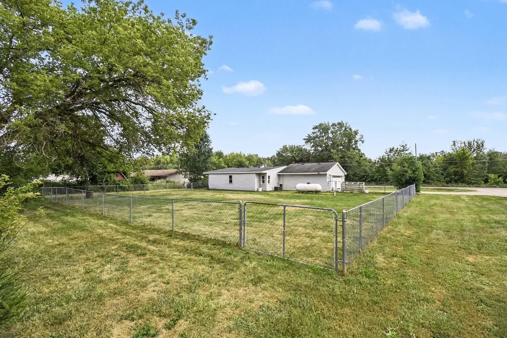 2233 76th Street SE Gaines Charter Township MI 49316