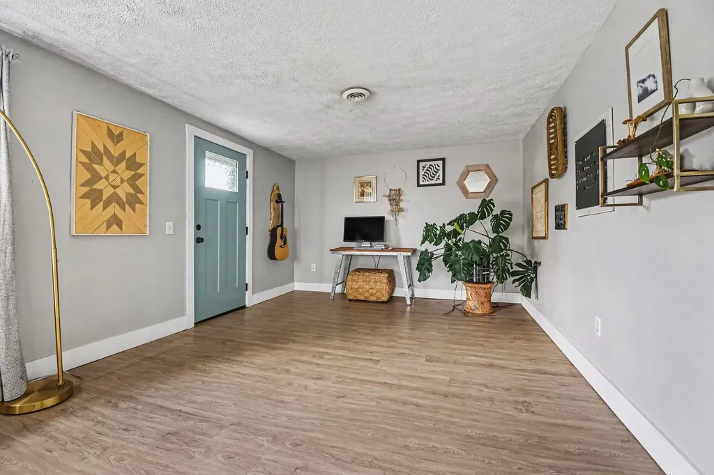 2233 76th Street SE Gaines Charter Township MI 49316