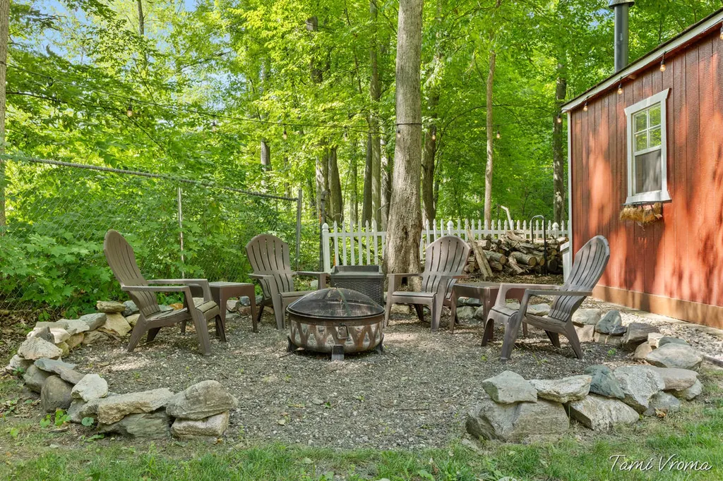 5809 Maple Street Croton Township MI 49337