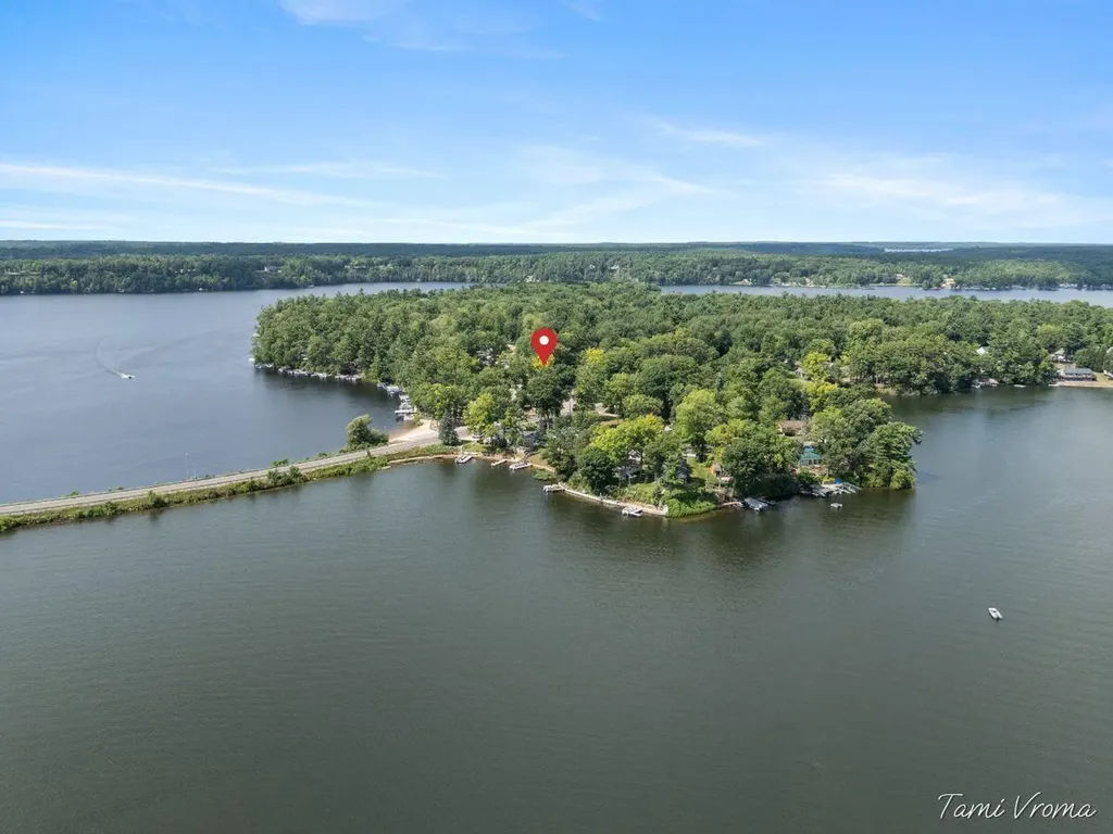 5809 Maple Street Croton Township MI 49337