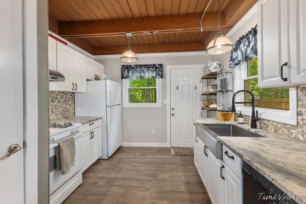 5809 Maple Street Croton Township MI 49337