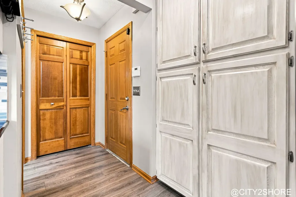6719 Crown Point Drive Georgetown Charter Township MI 49426
