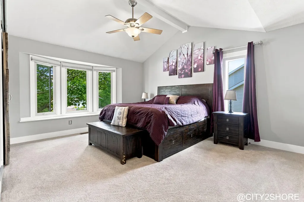 6719 Crown Point Drive Georgetown Charter Township MI 49426