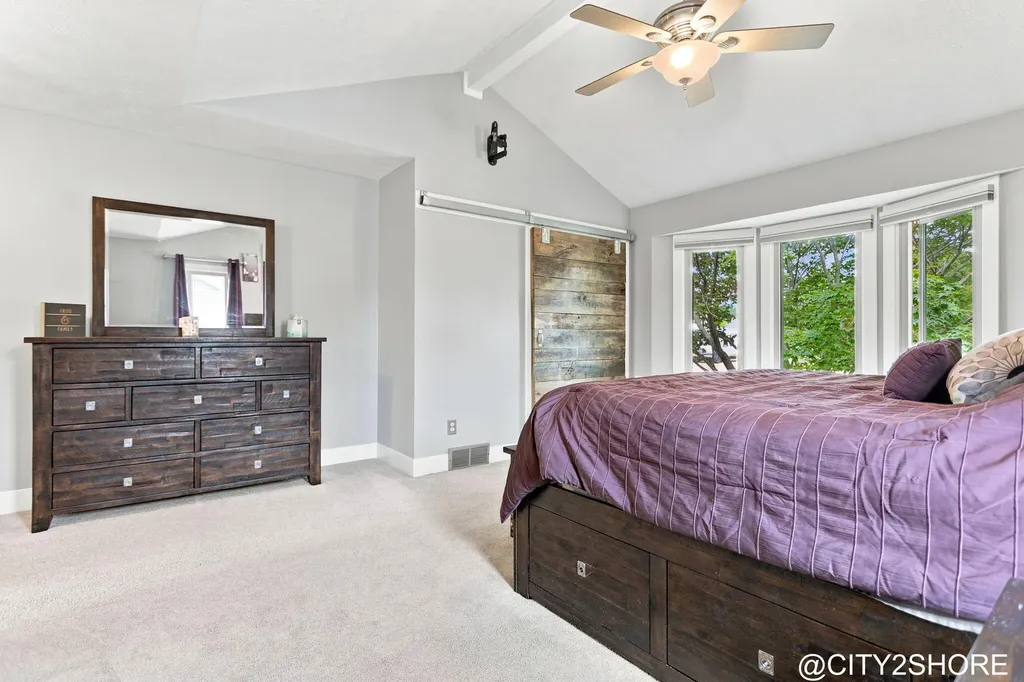 6719 Crown Point Drive Georgetown Charter Township MI 49426