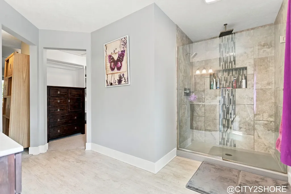 6719 Crown Point Drive Georgetown Charter Township MI 49426