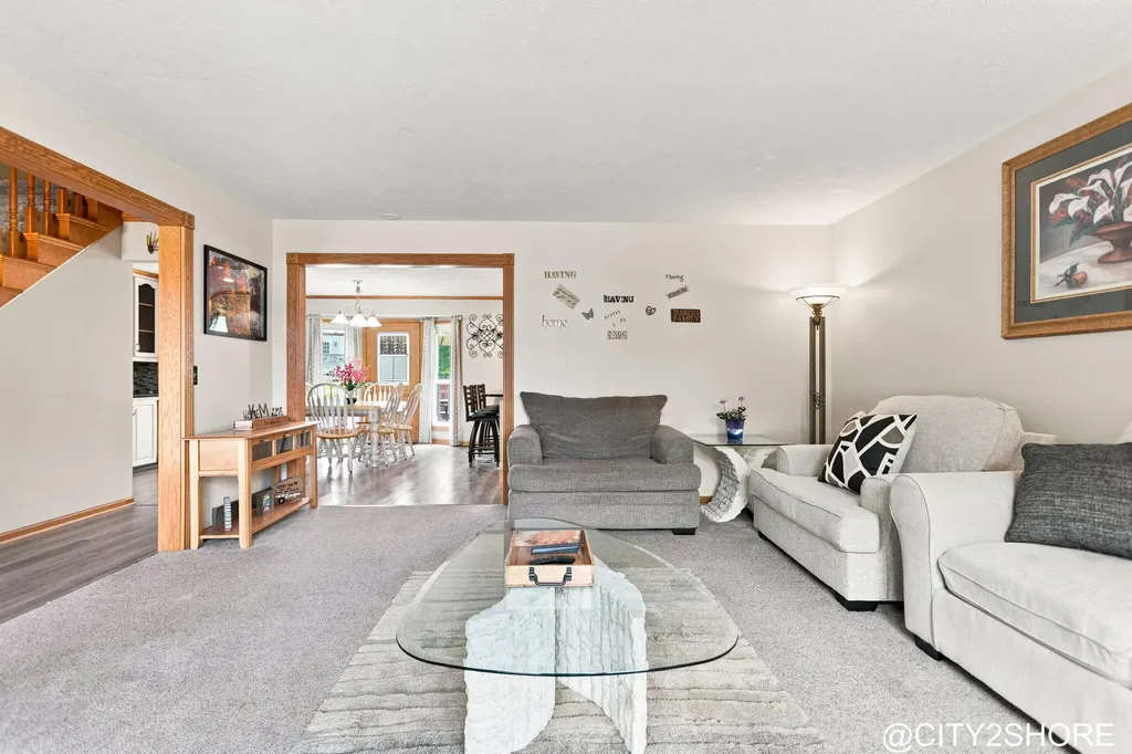 6719 Crown Point Drive Georgetown Charter Township MI 49426