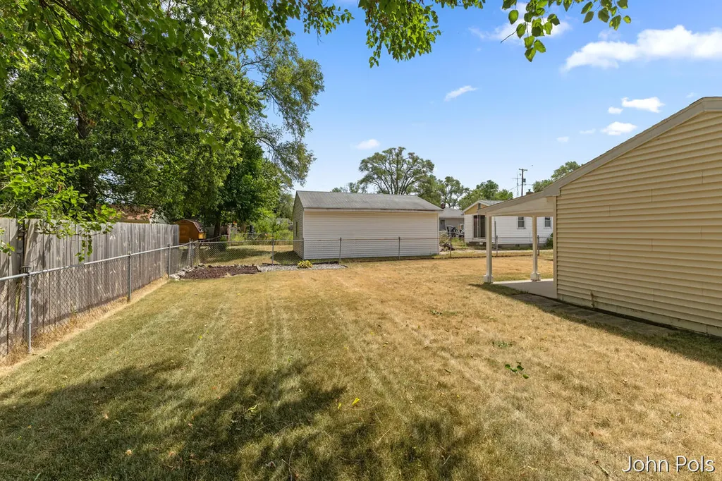 247 43rd Street SW Wyoming City MI 49548