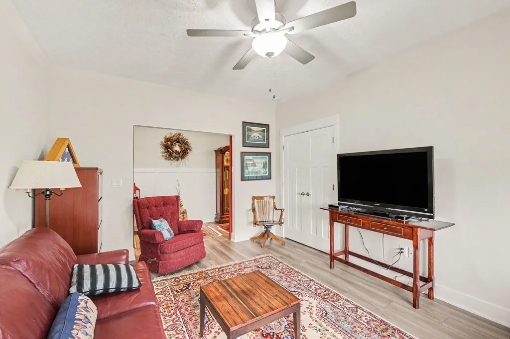 2887 Isle Grand Drive Plainfield Charter Township MI 49306