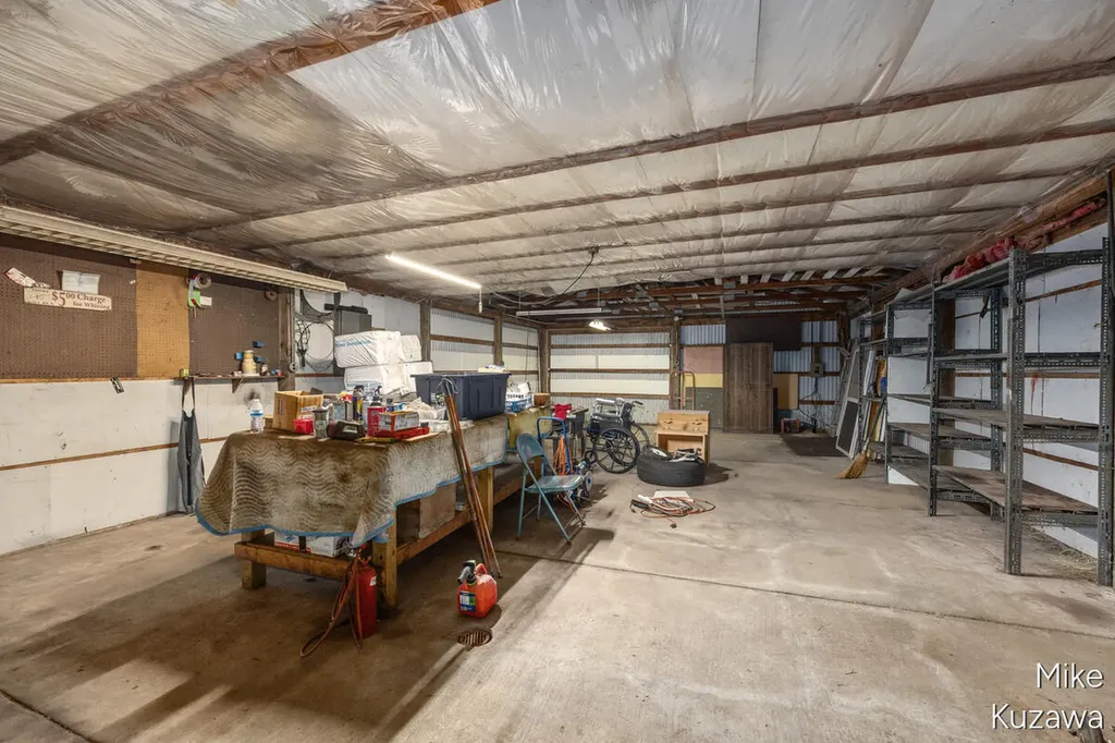 3901 Suburban Shores Drive NE Plainfield Charter Township MI 49525
